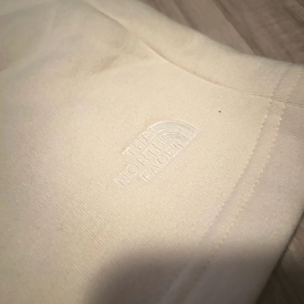 The North Face Womens Shorts- L - Picture 5 of 6